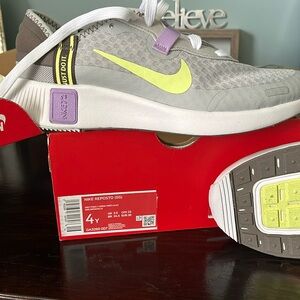 Girls size 4 Nike shoes